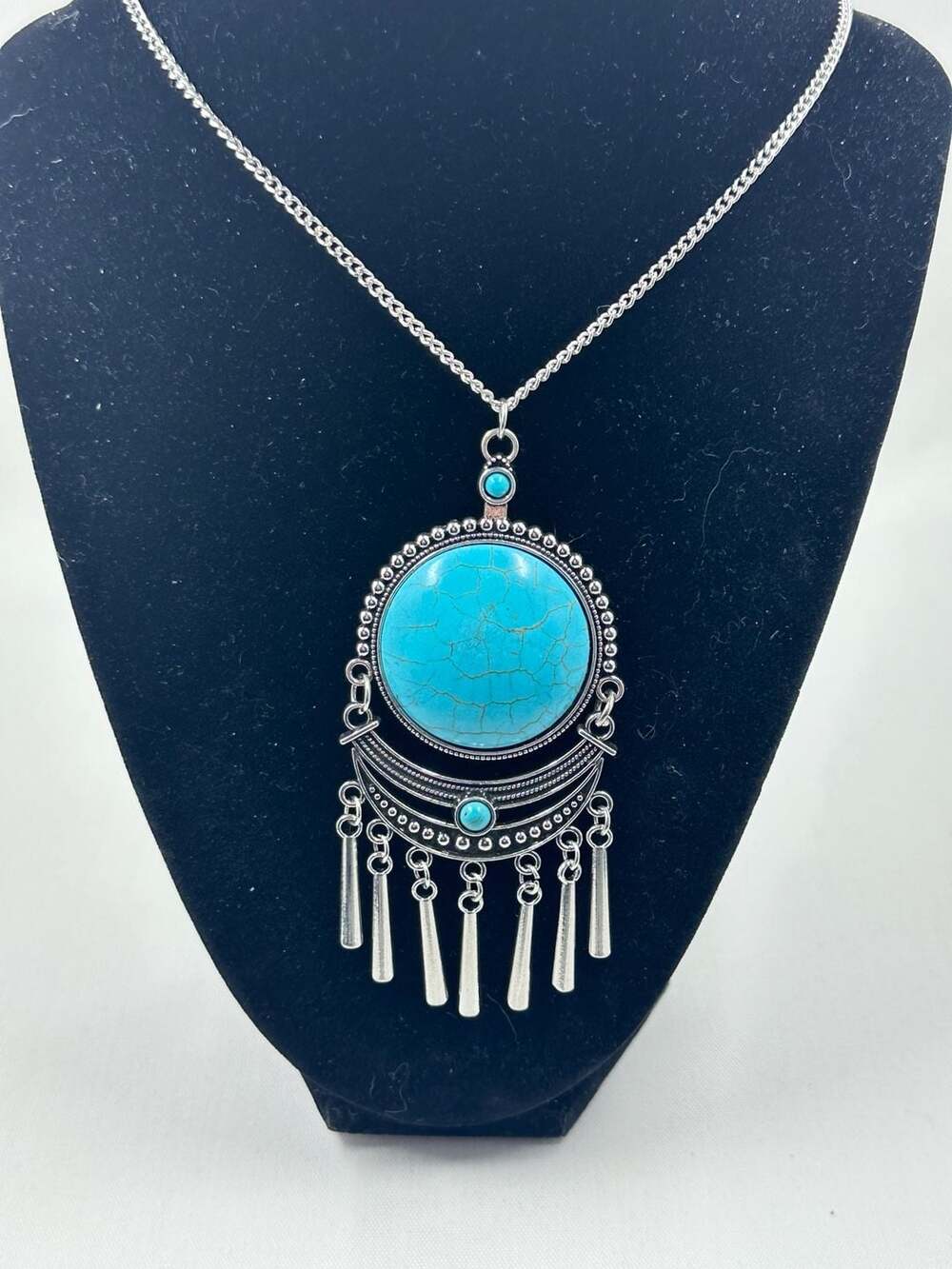 Paparazzi Rural Rustler Silver-Tone Faux Turquoise Statement Necklace
